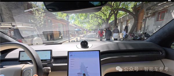 真能追上华为了吗！北京二环实测蔚来世界模型辅助驾驶