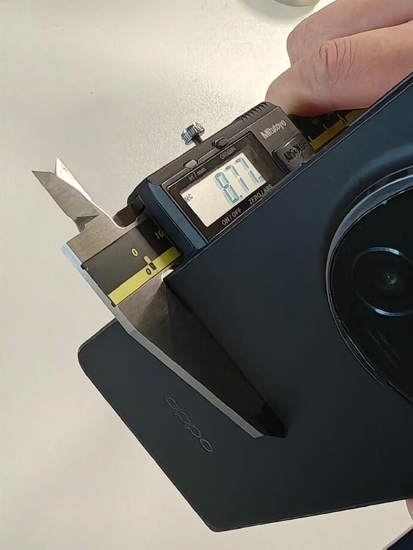 OPPO Find N5实测厚度8.77毫米：全球最薄折叠屏