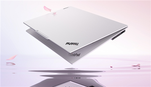 16999元!联想发布史上首款白色版ThinkPad:厚度仅6.7毫米