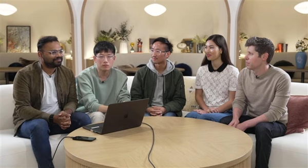 OpenAI发布最强ChatGPT智能体:能写代码、做PPT、分析金融