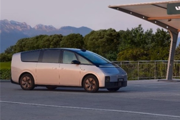 李楠的理想MEGA大概率中招要召回:当事人还没收到通知