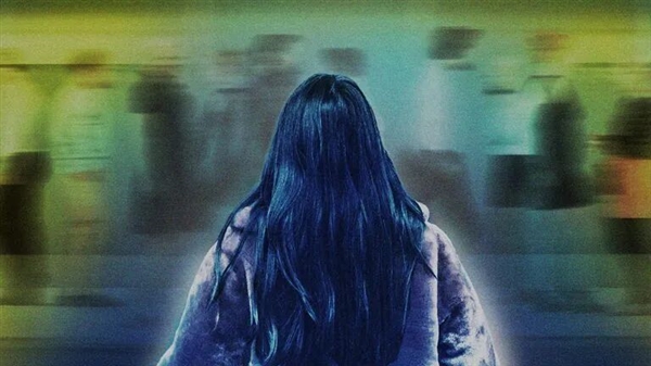 神了！女子只要一出门 周围的人就开始打喷嚏