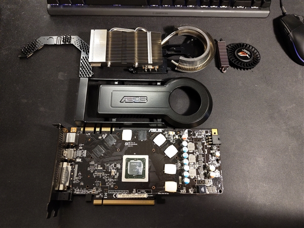 拆开后触目惊心！被吸烟者用了17年的9800GT显卡：看一眼感觉要得肺癌
